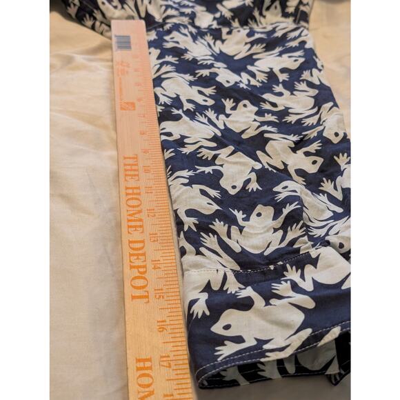 ​Lesley Evers Navy & White Frog Print Linen Blend Button-Down Shirt - Size Large - Picture 8 of 10
